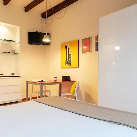 Frisi Fast Wifi Aircon Flexyrent Apartment Milan Exterior photo